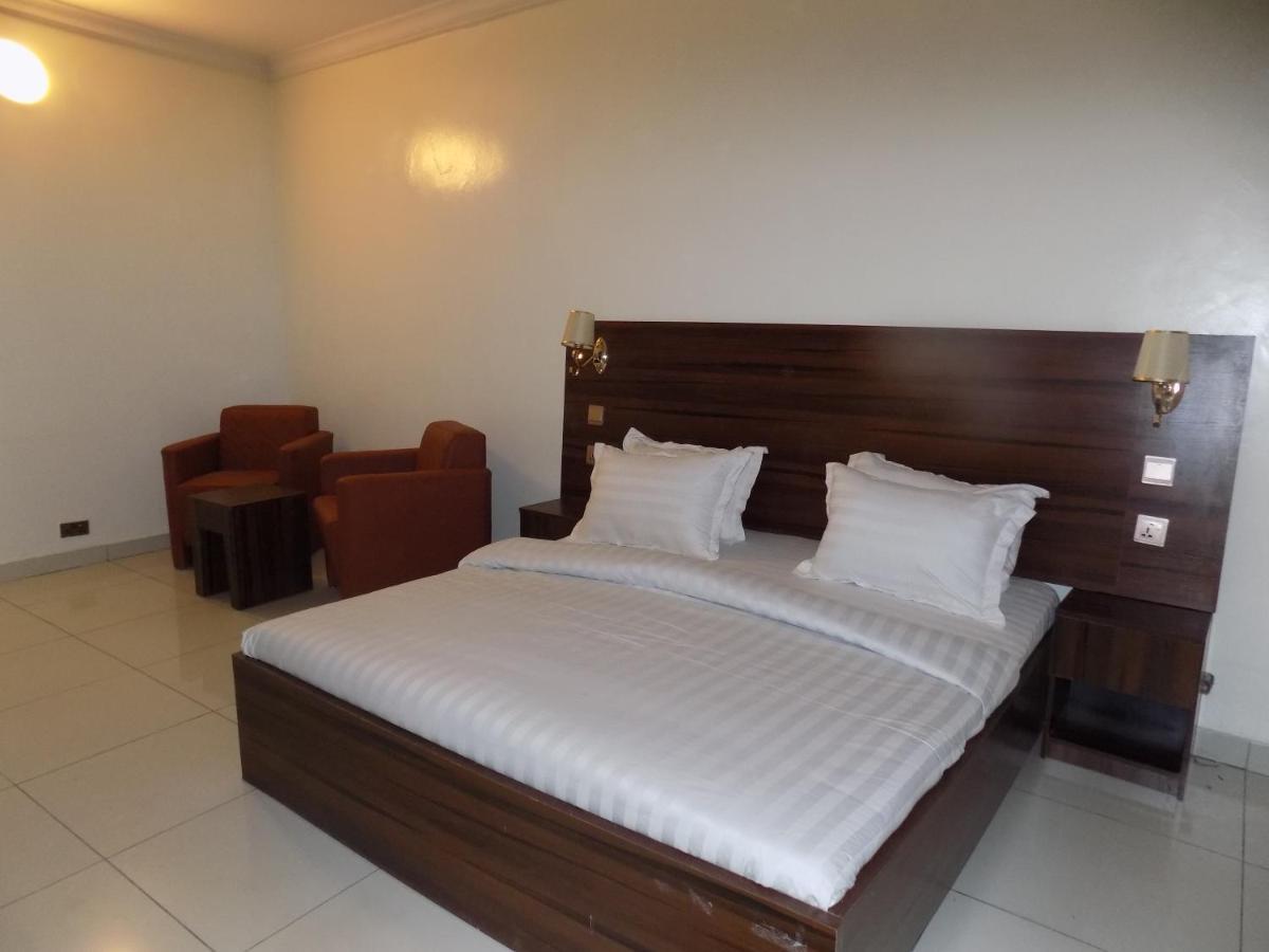 Posh Hotel And Suites Victoria Island Lagos Exterior foto