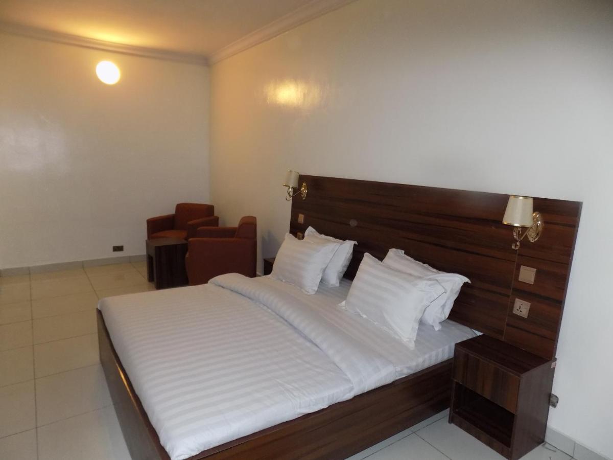 Posh Hotel And Suites Victoria Island Lagos Exterior foto
